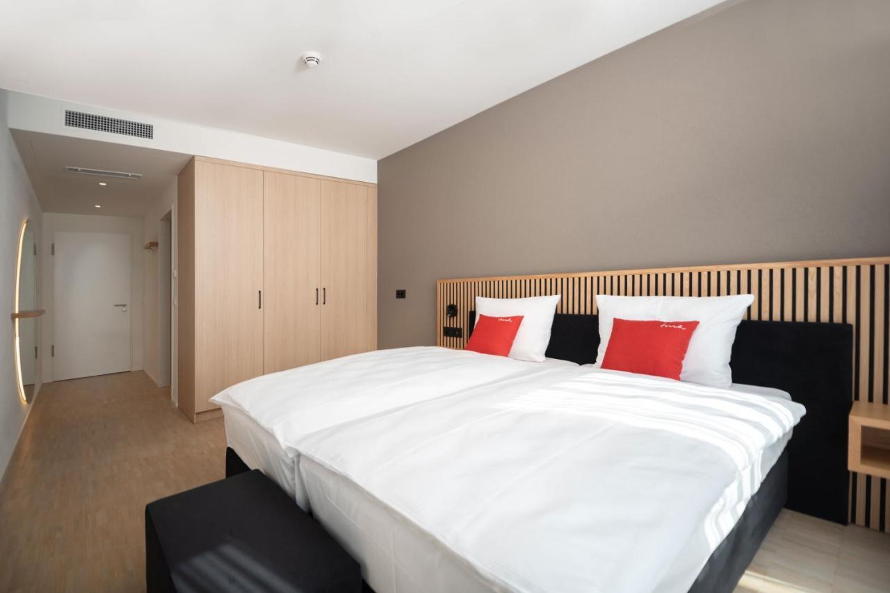 Tailormade Hotel Bab Bachenbuelach Bachenbulach Bagian luar foto