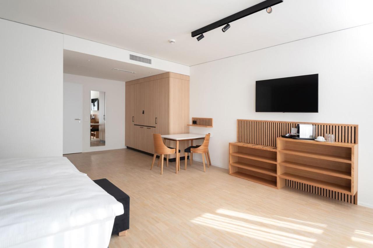 Tailormade Hotel Bab Bachenbuelach Bachenbulach Bagian luar foto