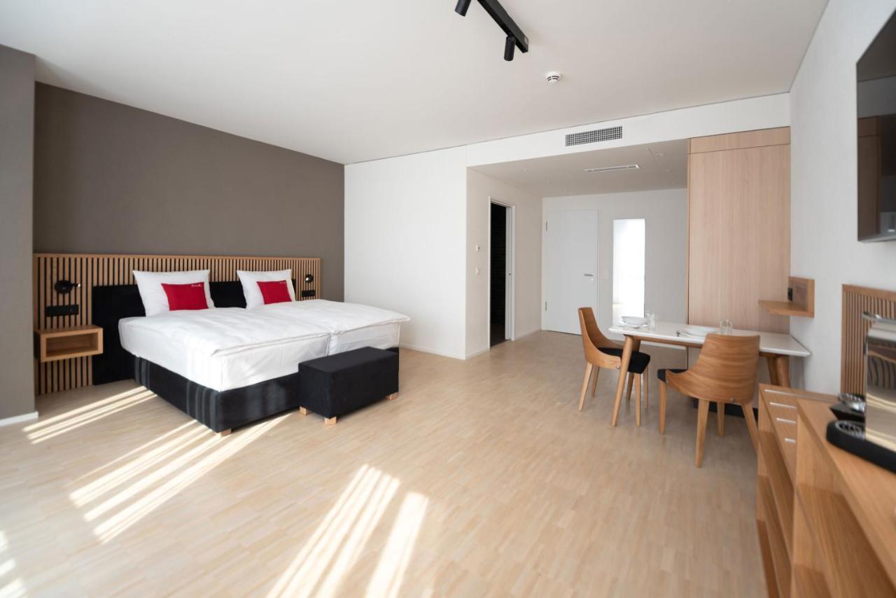 Tailormade Hotel Bab Bachenbuelach Bachenbulach Bagian luar foto