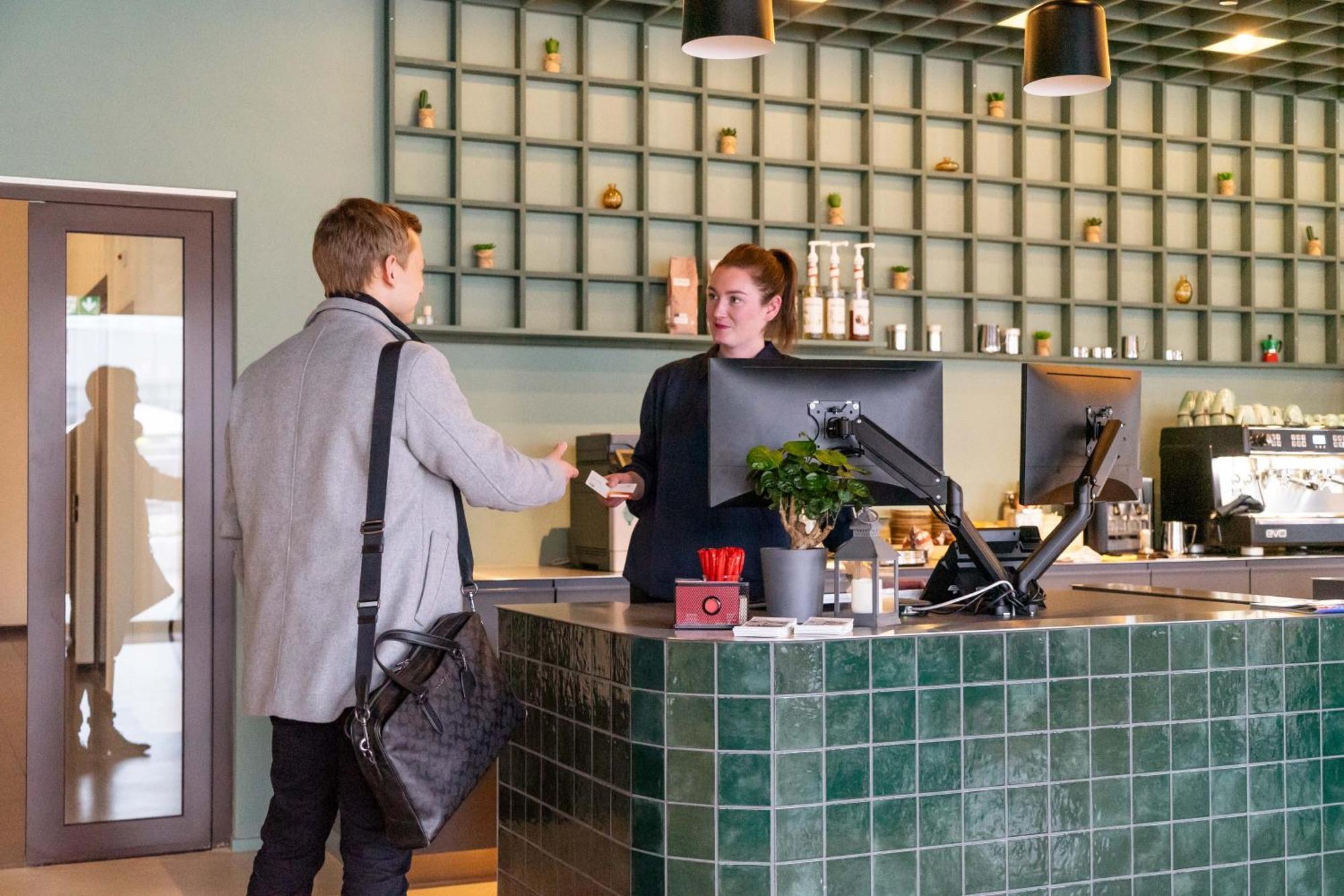 Tailormade Hotel Bab Bachenbuelach Bachenbulach Bagian luar foto