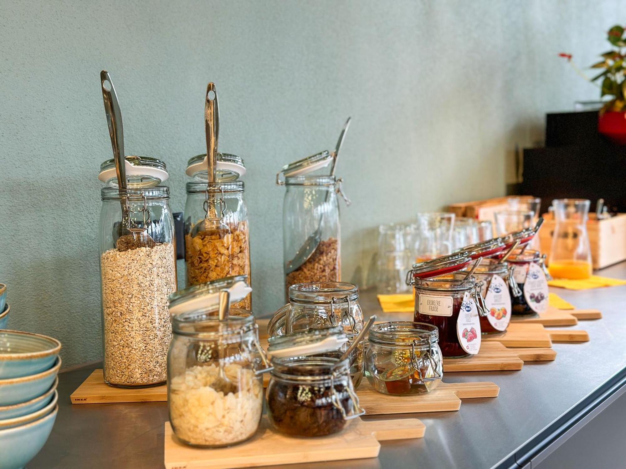 Tailormade Hotel Bab Bachenbuelach Bachenbulach Bagian luar foto